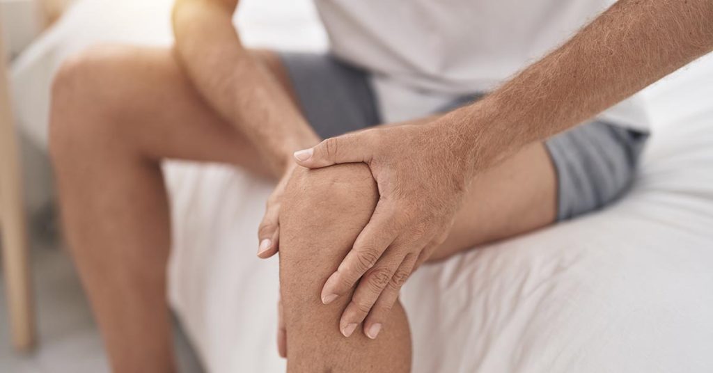 Sintomas de artrose no joelho: primeiros sinais e o que fazer 1 Sintomas de artrose no joelho e primeiros sinais de desgaste
